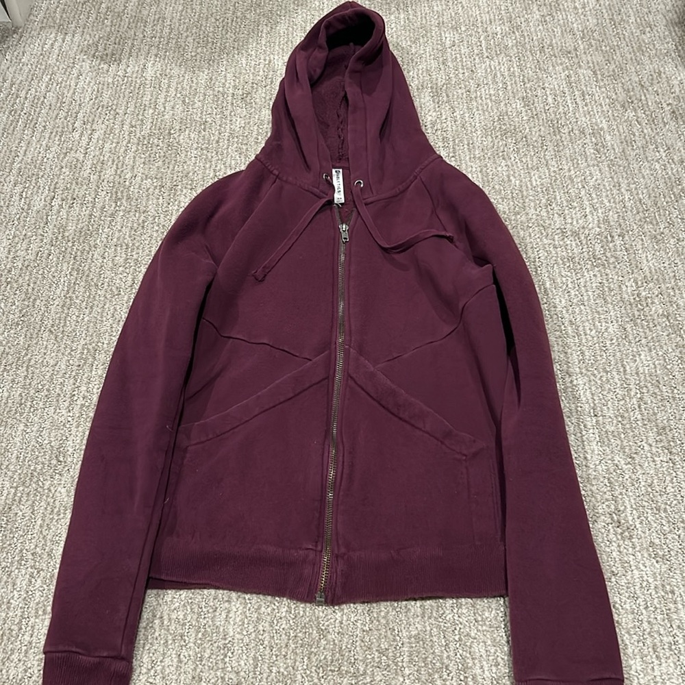 Fabletics, purple zip up hoodie, size XS, good condition
